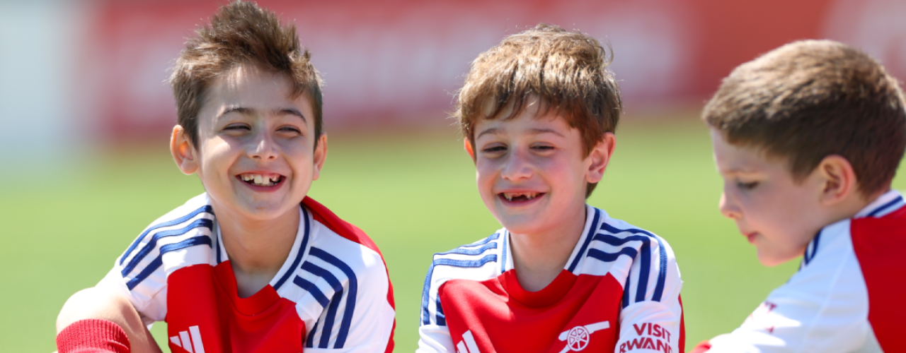 Fotbollsskola med Arsenal i Stockholm